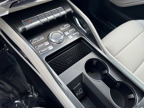 New 2026 Lincoln Nautilus Premier AWD/4WD image 27