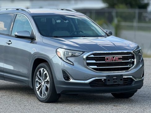Used 2018 GMC Terrain SLT w/ Preferred Package FWD image 15