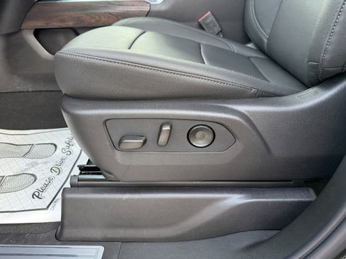 New 2026 GMC Sierra 2500 SLT w/ SLT Convenience Package image 24