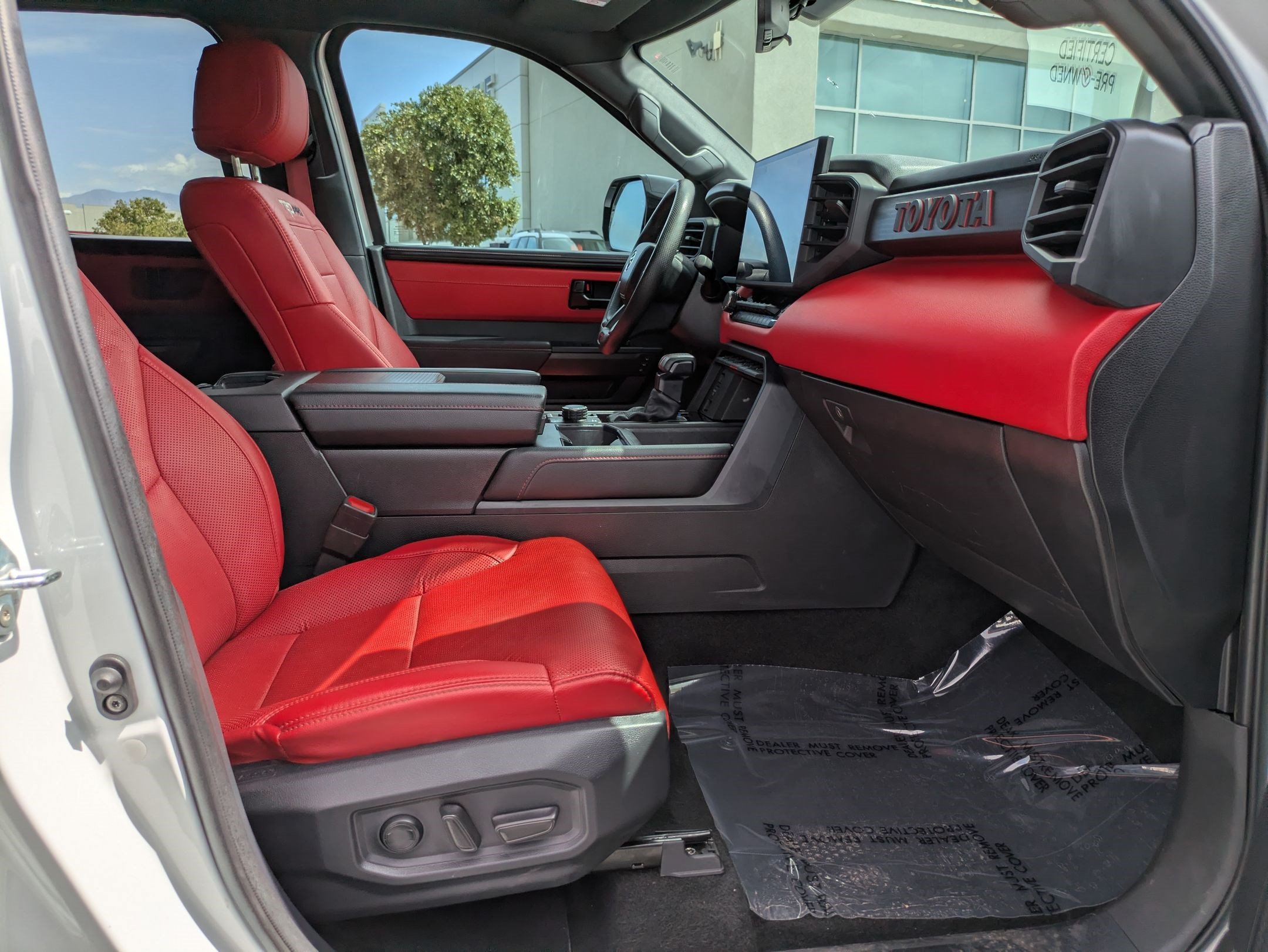 Used 2025 Toyota Tundra TRD Pro AWD/4WD image 31