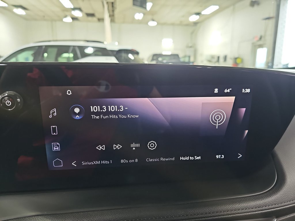 Used 2025 Buick Encore GX Preferred AWD/4WD image 27