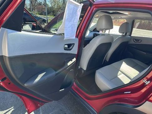 Used 2021 Hyundai Kona Ultimate AWD/4WD image 34