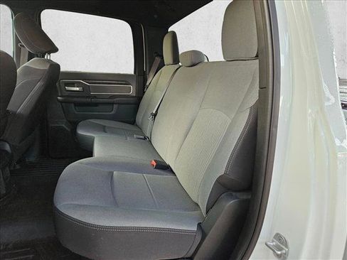 Used 2022 RAM 2500 Big Horn w/ Protection Group AWD/4WD image 16