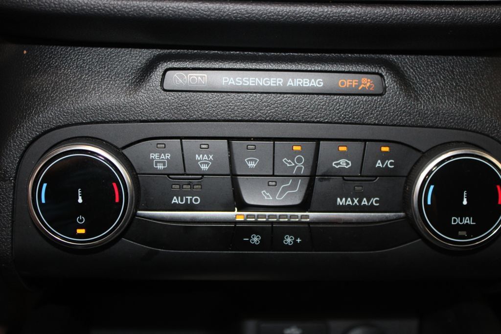 Used 2025 Ford Escape Active AWD/4WD image 48