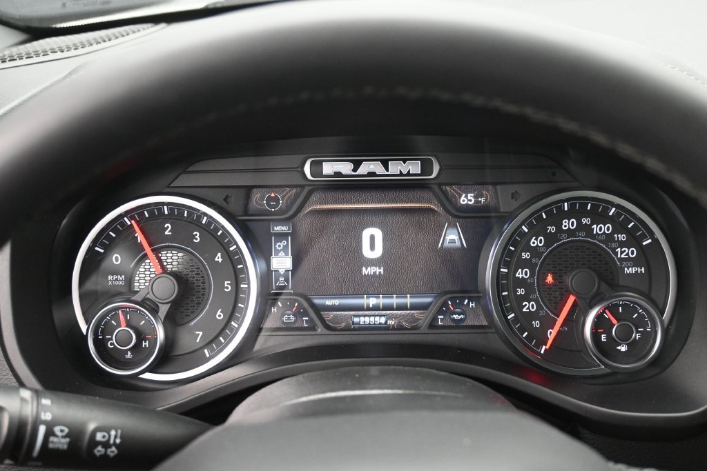 Used 2026 RAM 1500 Laramie AWD/4WD image 11