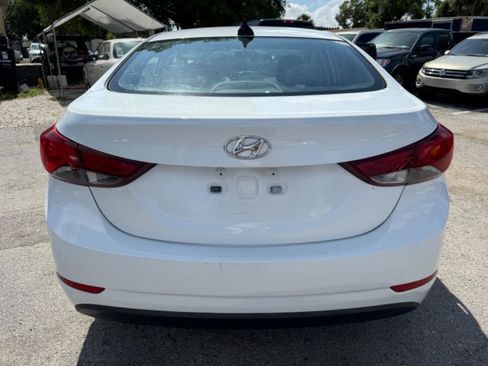 Used 2016 Hyundai Elantra SE image 6