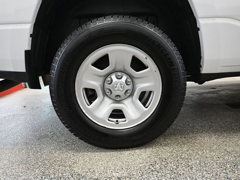 Used 2019 RAM 1500 Tradesman AWD/4WD image 18