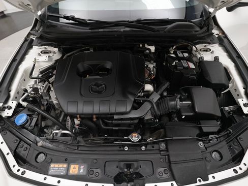 Used 2023 MAZDA MAZDA3 s image 3