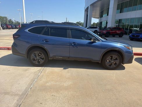 Used 2021 Subaru Outback Onyx Edition XT AWD/4WD image 3