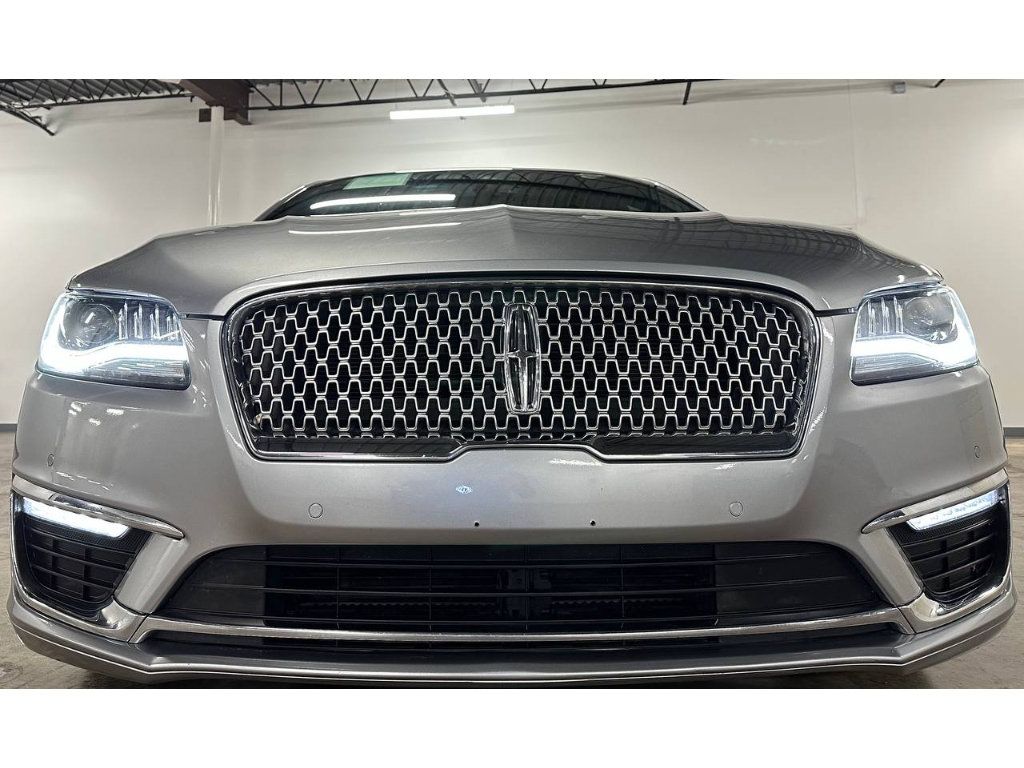 Used 2020 Lincoln MKZ Reserve FWD image 3