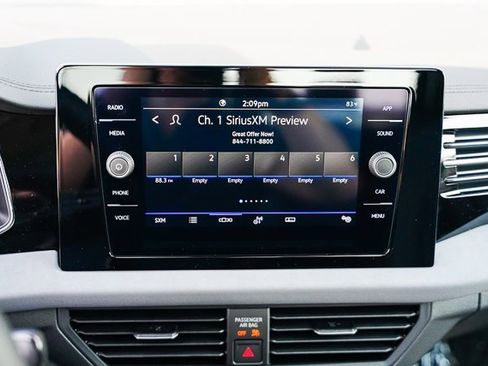 New 2025 Volkswagen Jetta SE image 15