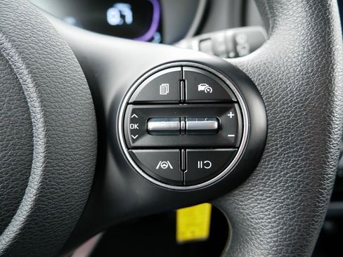 Used 2024 Kia Soul LX w/ Option Group 015 image 28