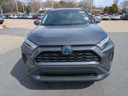 Used 2023 Toyota RAV4 XLE image 9