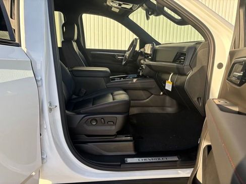 New 2026 Chevrolet Suburban RST w/ Comfort Package image 19