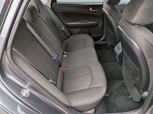 Used 2020 Kia Optima LX image 27