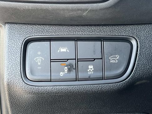 Used 2019 Hyundai Santa Fe FWD image 29