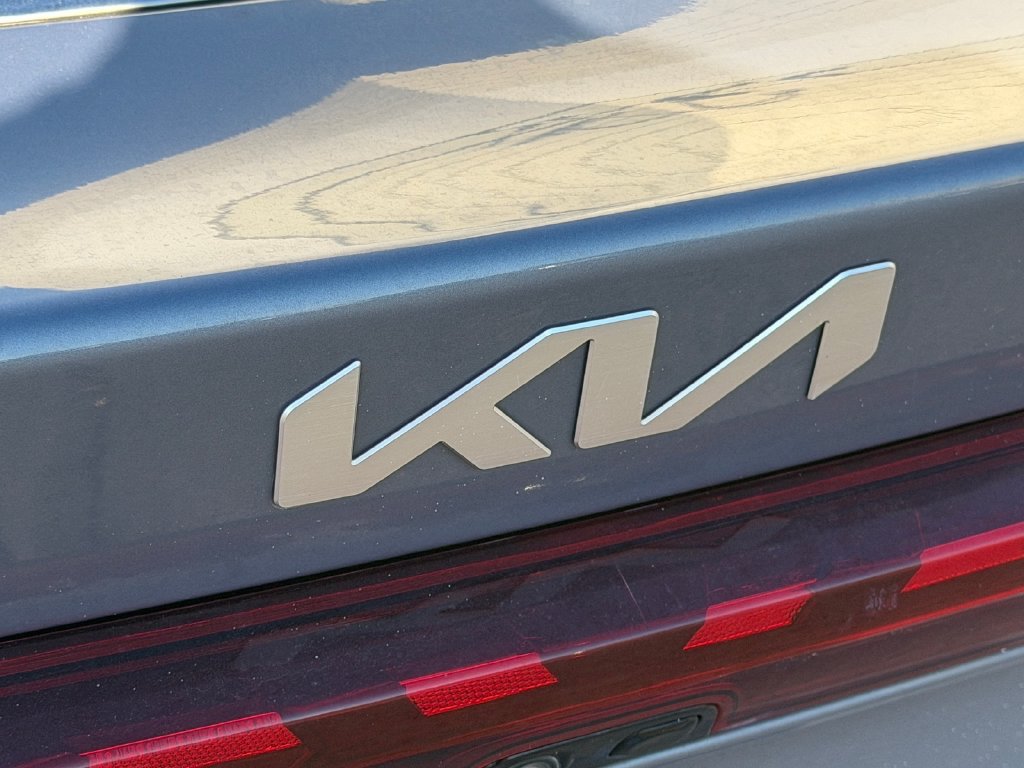 Used 2022 Kia K5 LXS FWD image 10