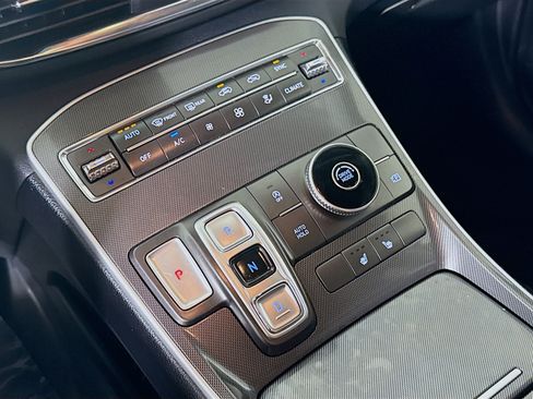 Used 2021 Hyundai Santa Fe SEL w/ Convenience Package image 20