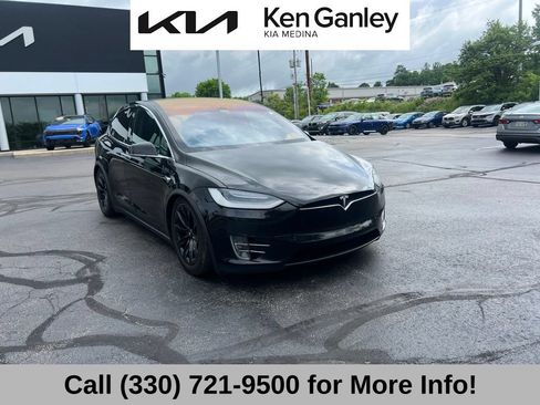 Used 2020 Tesla Model X Long Range AWD/4WD image 3