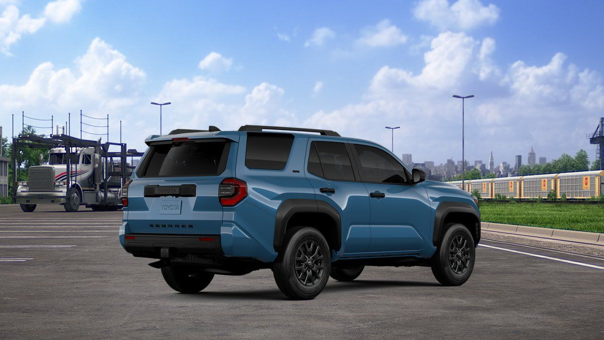 New 2026 Toyota 4Runner SR5 AWD/4WD image 10