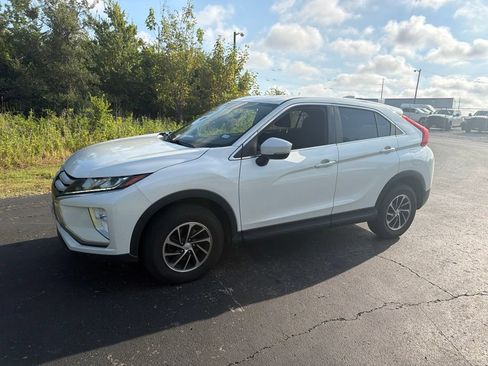 Used 2020 Mitsubishi Eclipse Cross ES AWD/4WD image 3