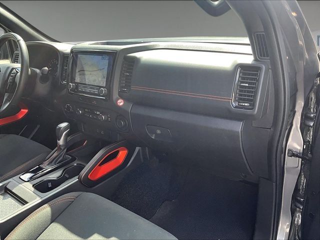 Used 2024 Nissan Frontier PRO-4X AWD/4WD image 17