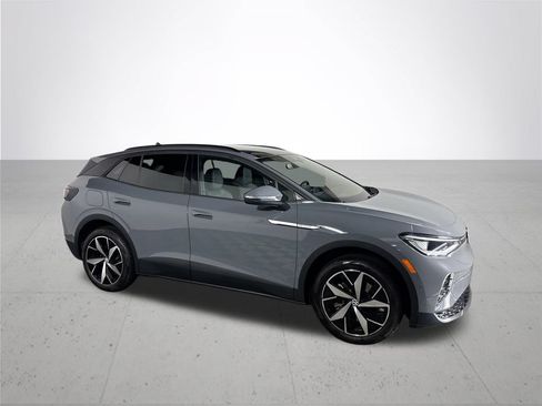 Certified 2023 Volkswagen ID.4 Pro S AWD/4WD image 6