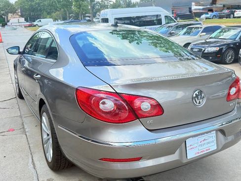 Used 2012 Volkswagen CC Sport image 17