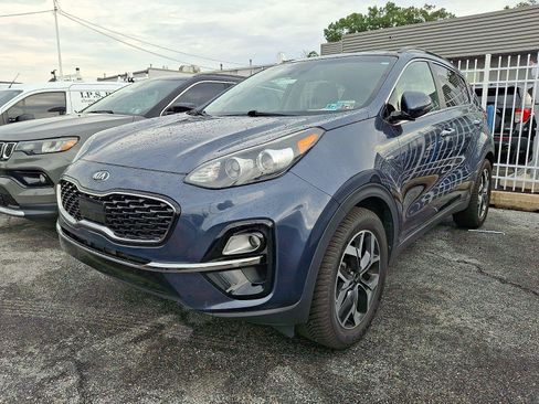 Used 2020 Kia Sportage EX w/ Option Group 15 AWD/4WD image 2