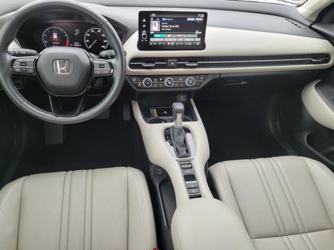 Used 2023 Honda HR-V EX-L image 5