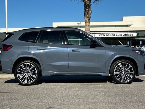 Used 2023 BMW X1 xDrive28i w/ Premium Package image 2