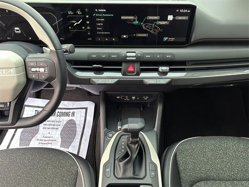 New 2025 Kia K4 GT-Line image 23