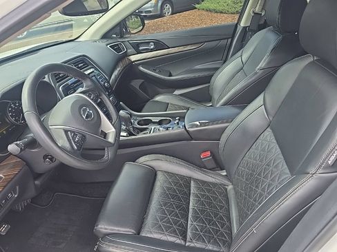 Used 2018 Nissan Maxima Platinum FWD image 9