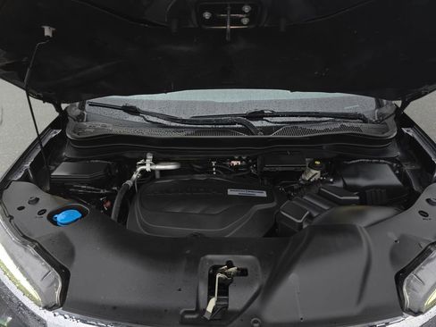 Used 2017 Honda Pilot Touring image 36