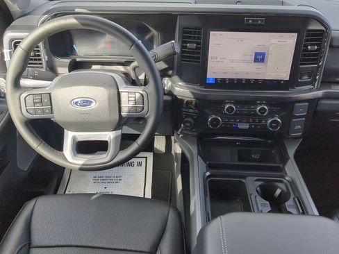 New 2026 Ford F250 Lariat w/ Black Appearance Package image 46