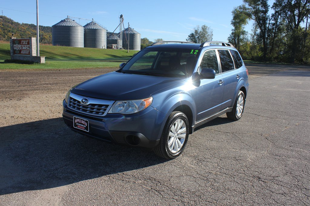 Used 2012 Subaru Forester 2.5X Premium w/ Popular Pkg 2 AWD/4WD image 1