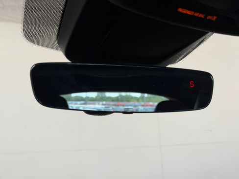 Used 2019 Audi Q8 Prestige AWD/4WD image 26