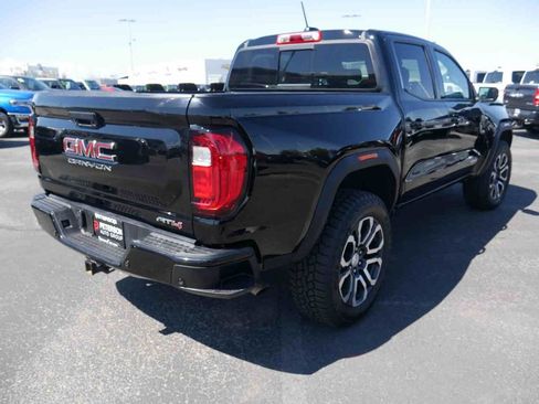 Used 2024 GMC Canyon AT4 w/ Canyon Safety Plus Package AWD/4WD image 21