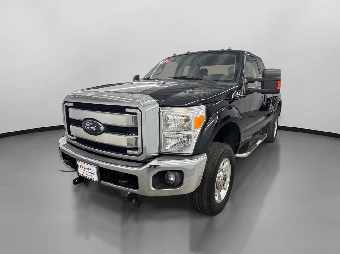 Used 2016 Ford F250 XLT w/ XLT Value Package AWD/4WD image 4