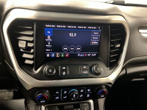 Certified 2021 GMC Acadia SLT w/ Technology Package image 22