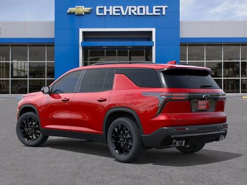 New 2026 Chevrolet Traverse LT w/ Midnight/Sport Edition FWD image 3
