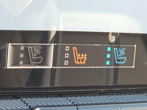 New 2025 GMC Hummer EV 3X w/ Battery Pack, 24 Module Pack image 14