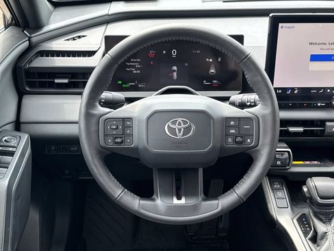 Used 2026 Toyota RAV4 XSE w/ Weather Package AWD/4WD image 15