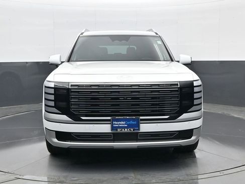 Used 2026 Hyundai Palisade Calligraphy image 2