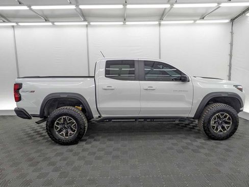 Used 2023 Chevrolet Colorado ZR2 w/ ZR2 Convenience Package III image 7