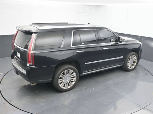Used 2016 Cadillac Escalade Premium AWD/4WD image 12