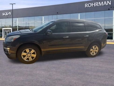 Used 2013 Chevrolet Traverse LT FWD image 1