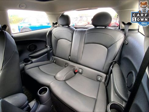 Used 2020 MINI Cooper S image 25