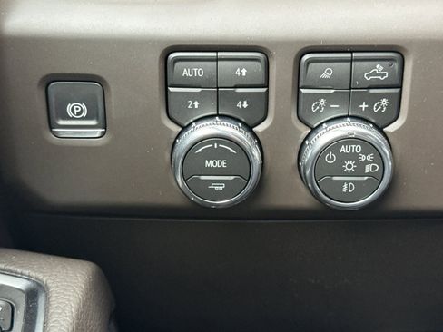 New 2026 GMC Sierra 2500 Denali w/ Denali Reserve Package image 30