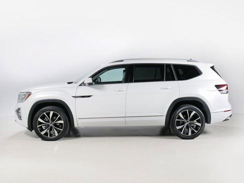 Used 2024 Volkswagen Atlas SEL Premium R-Line AWD/4WD image 2